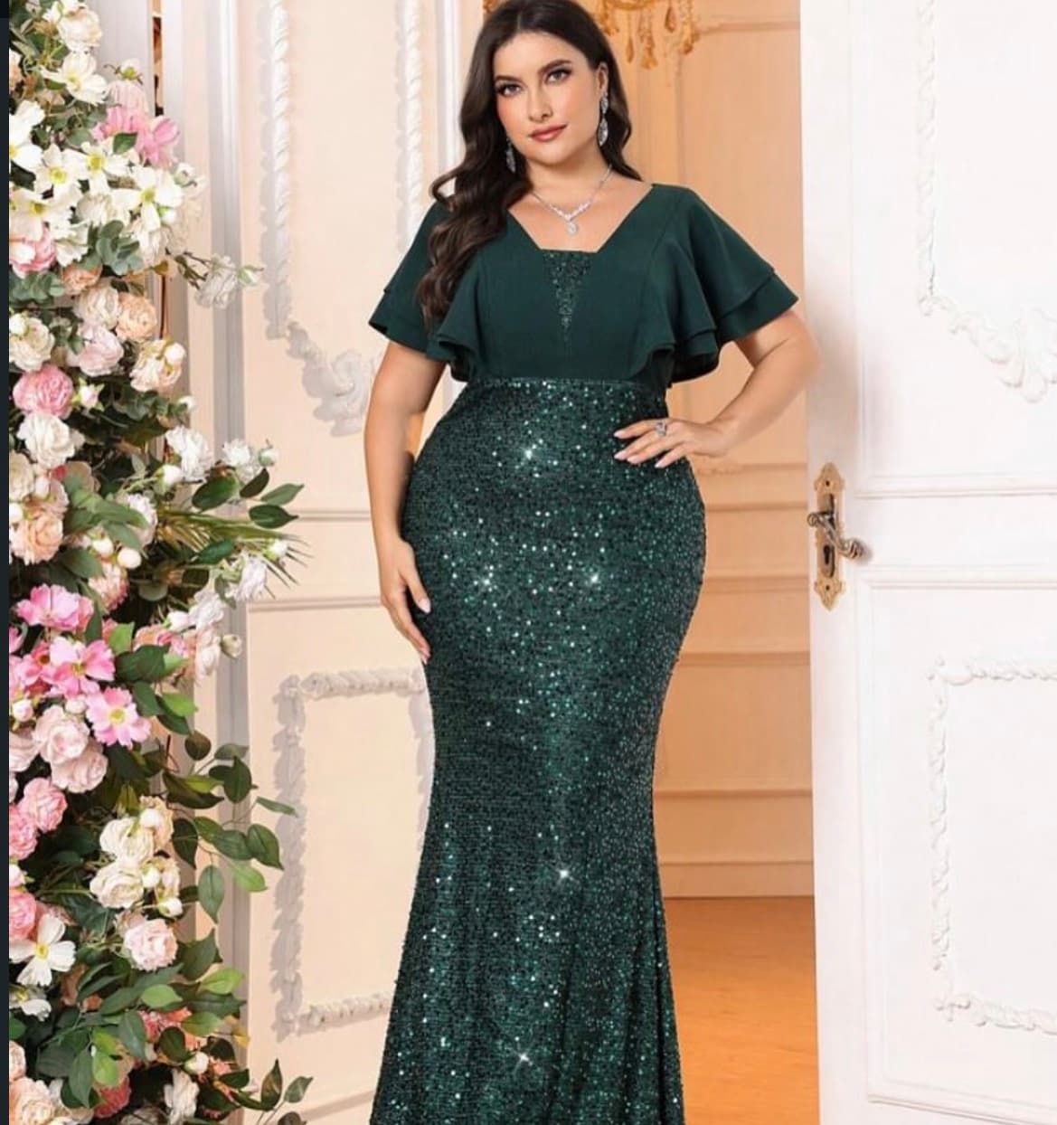 Vestido verde esmeralda con fleco y lentejuela